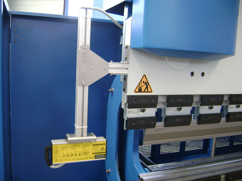 dobladora, dobladora cnc, dobladora de lamina, dobladora hidráulica